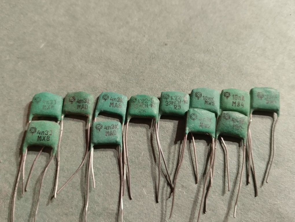 Конденсатори нові: К22-5, 33nK, 10nK, 4n3K. Різні, 1000 штук