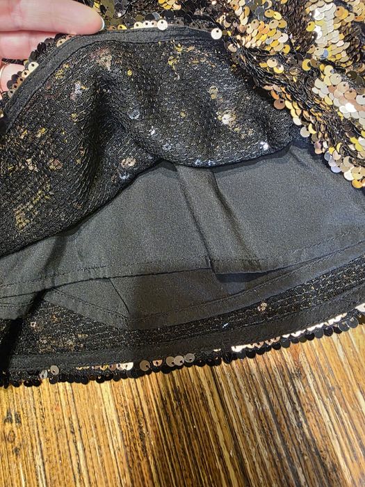 Wystrzałowa spódniczka z cekinami