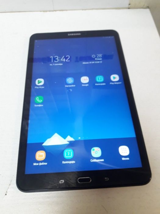 Планшет Samsung Galaxy Tab A 10.1 16GB LTE