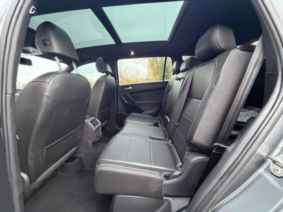 Volkswagen Tiguan SEL R-Line      2019