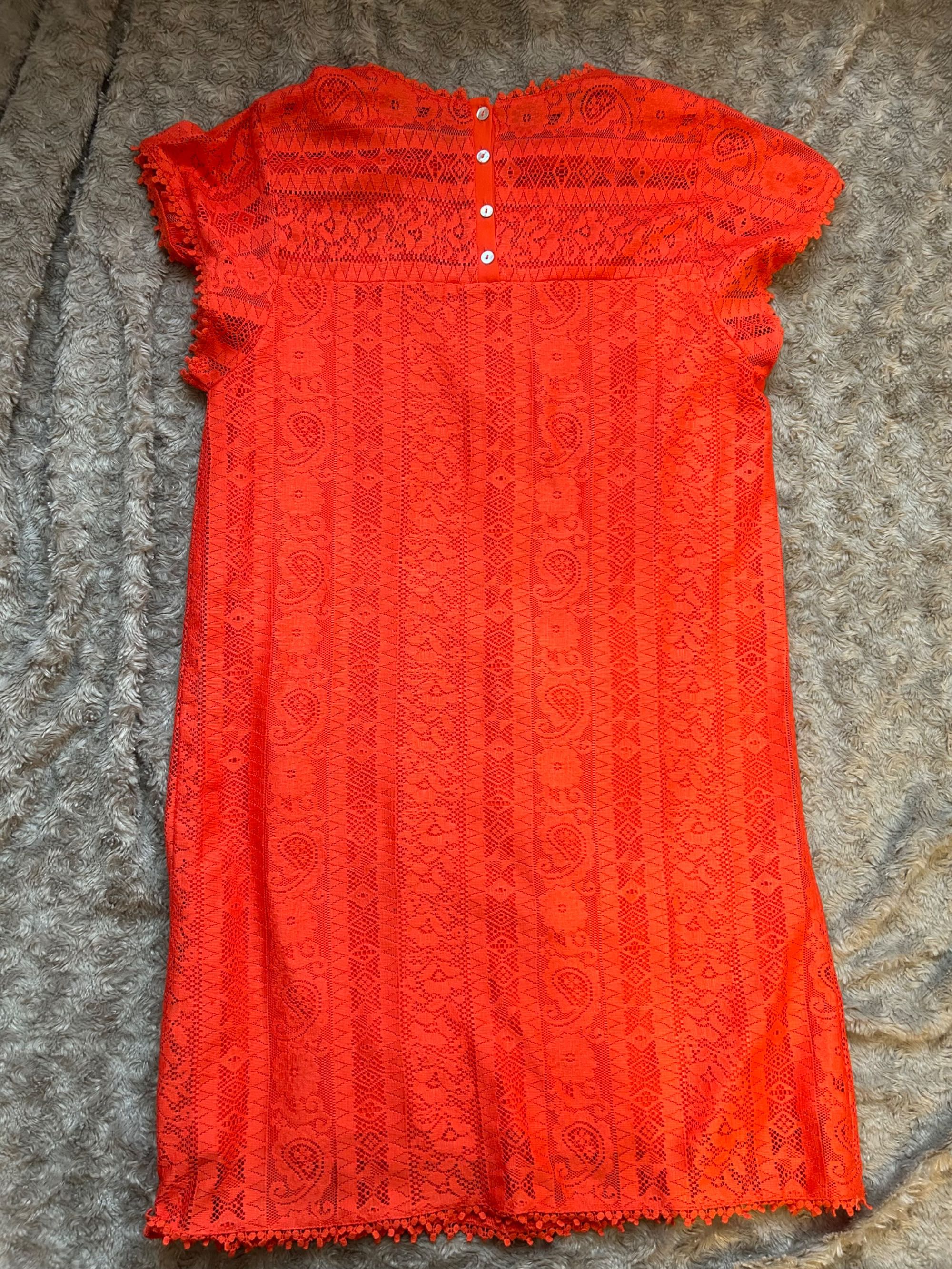 Koronkowa czerwona sukienka z podszewką r. M (38)