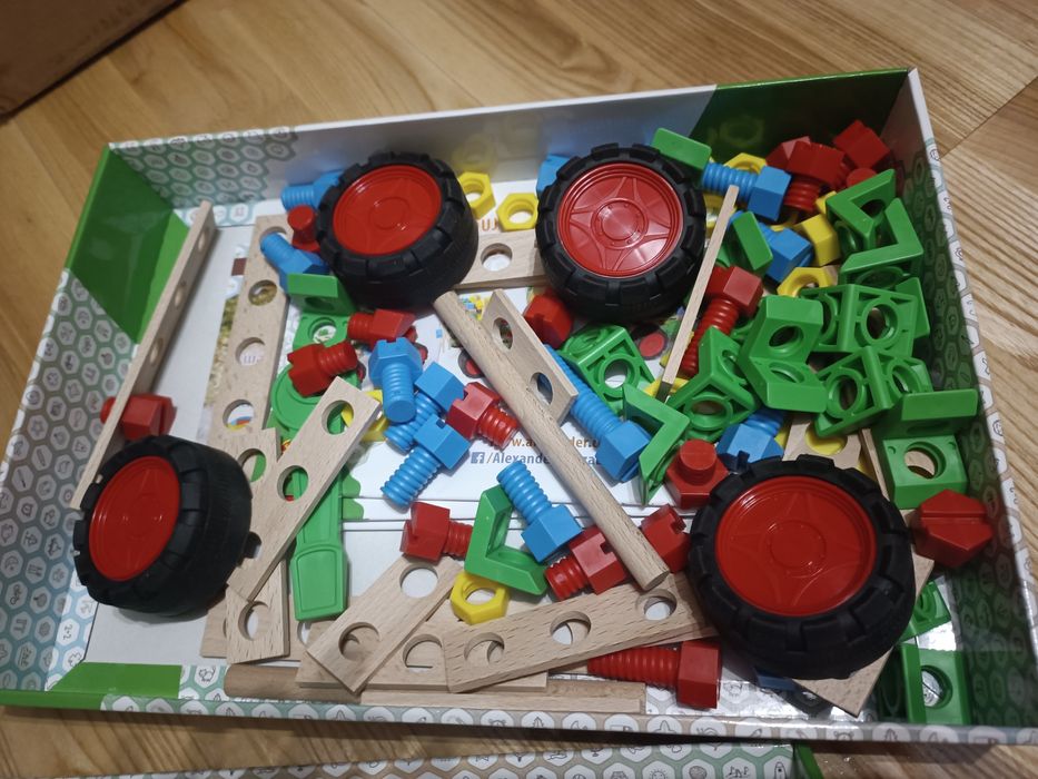 Mały Konstruktor Junior 3 w 1 Terenówka