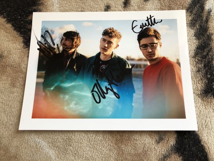 Years and Years oryginalne autografy
