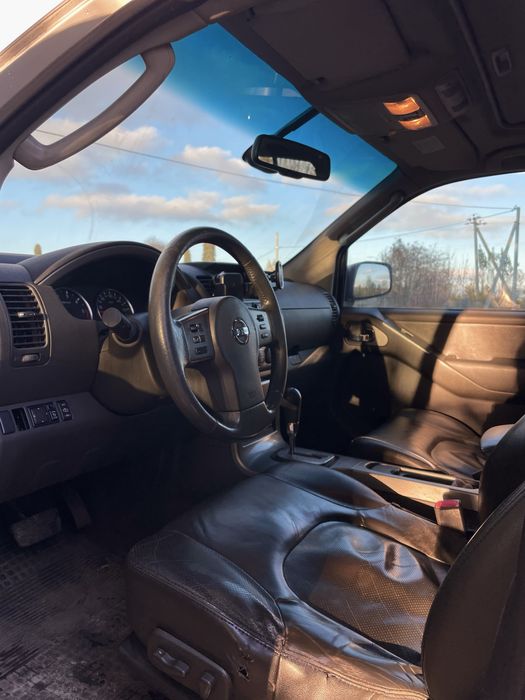 Продаж Ніссан Патфайндер|Nissan Pathfinder