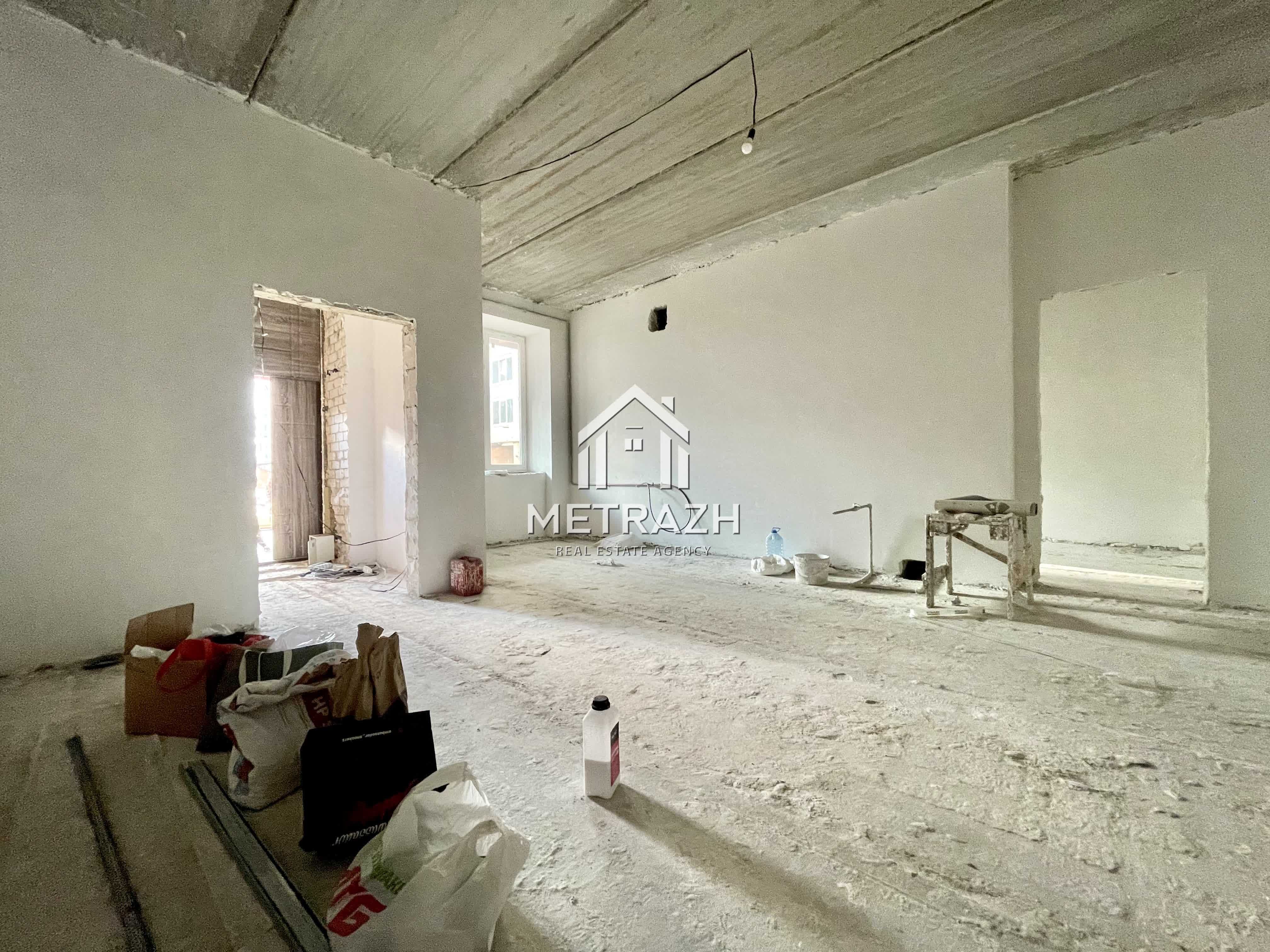 Продам 2к квартиру ЖК Лазурный, пер.Лосевский, метро Центральный рынок