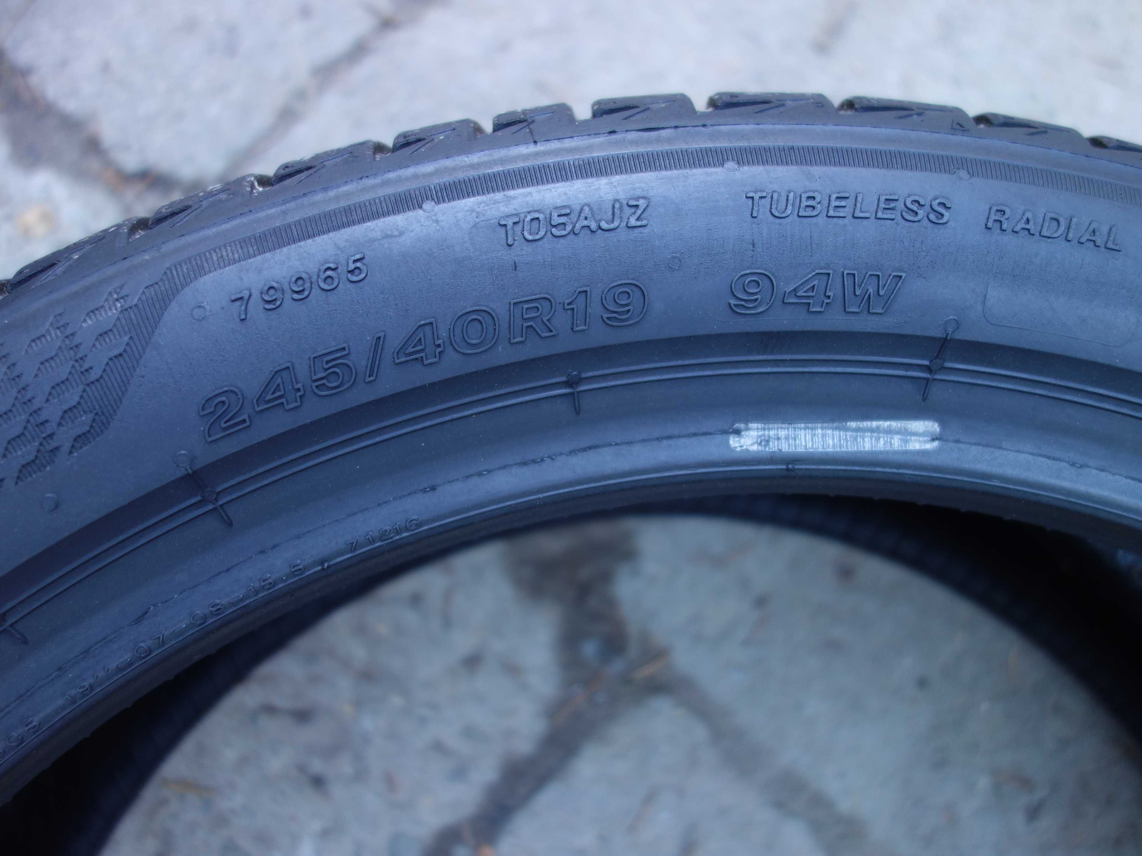 Opony 245/40/19 BRIDGESTONE 2 Sztuki Okazja