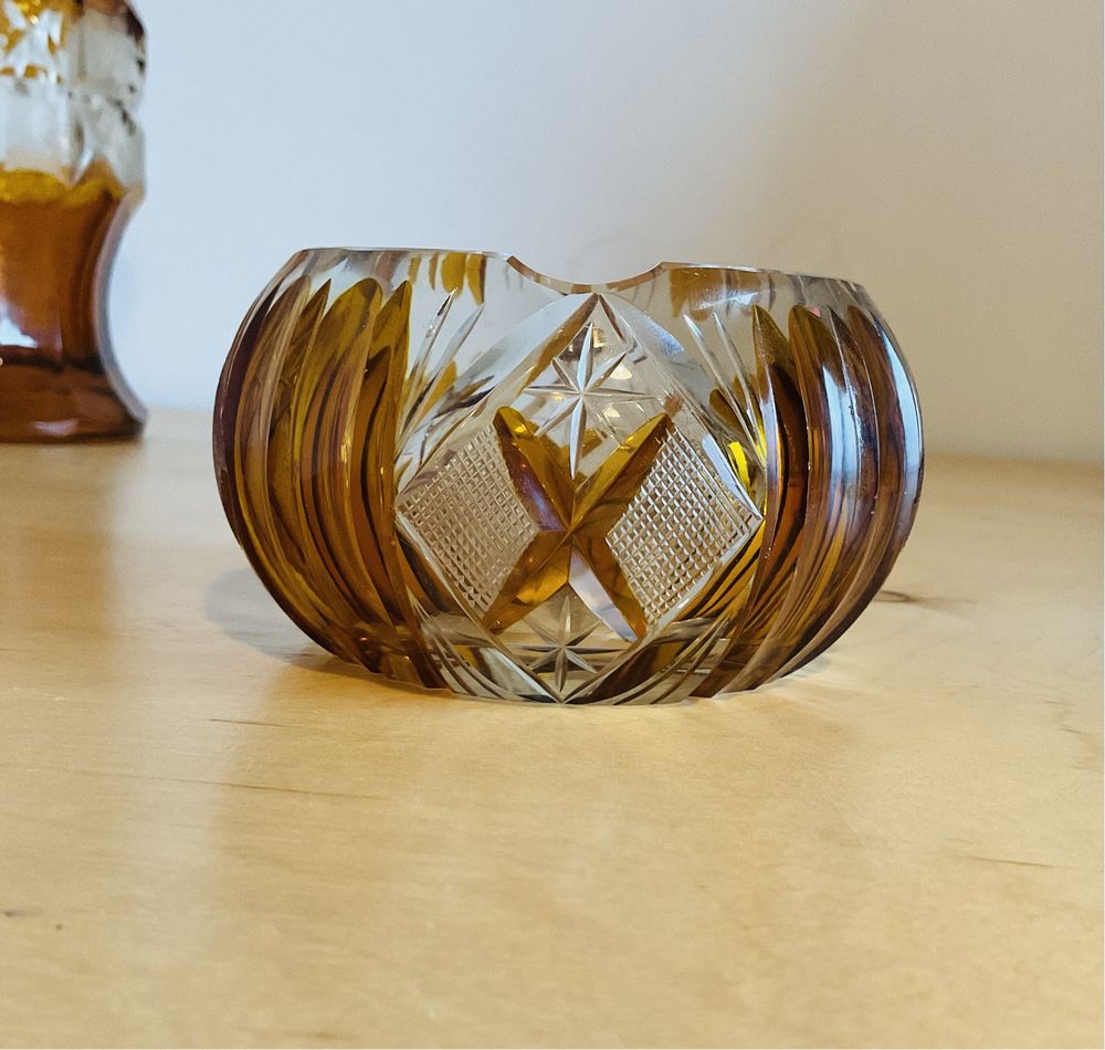 Kryształowy komplet w stylu art deco - wazon i popielniczka