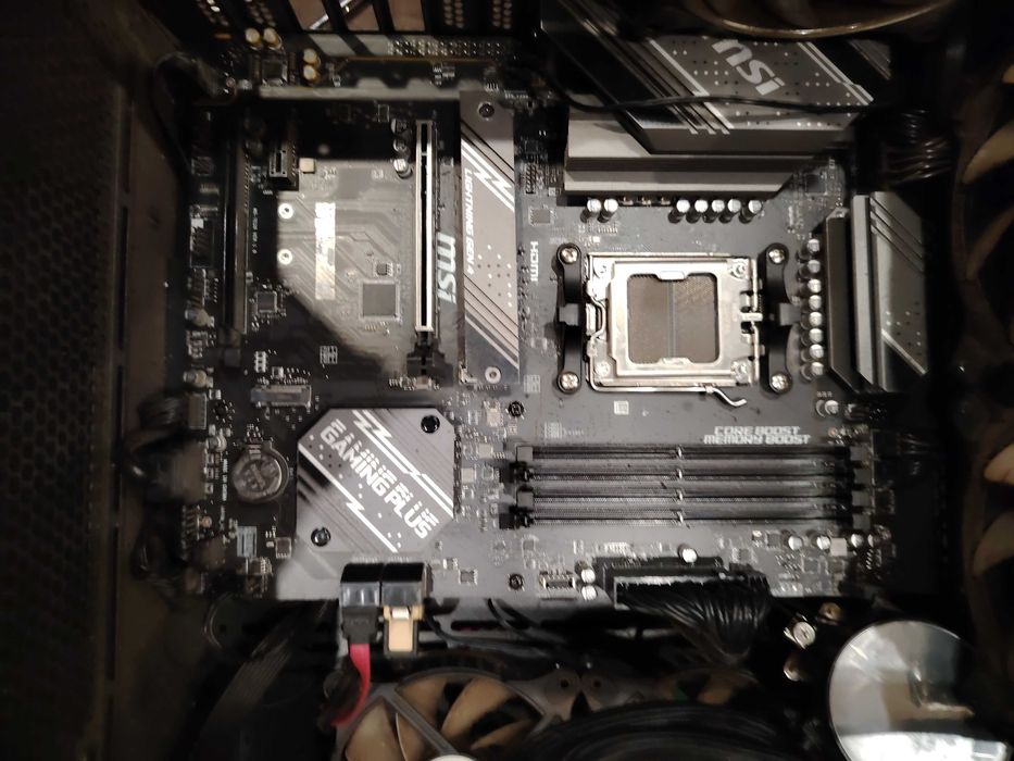 Motherboard msi b650 pro plus gaming wifi