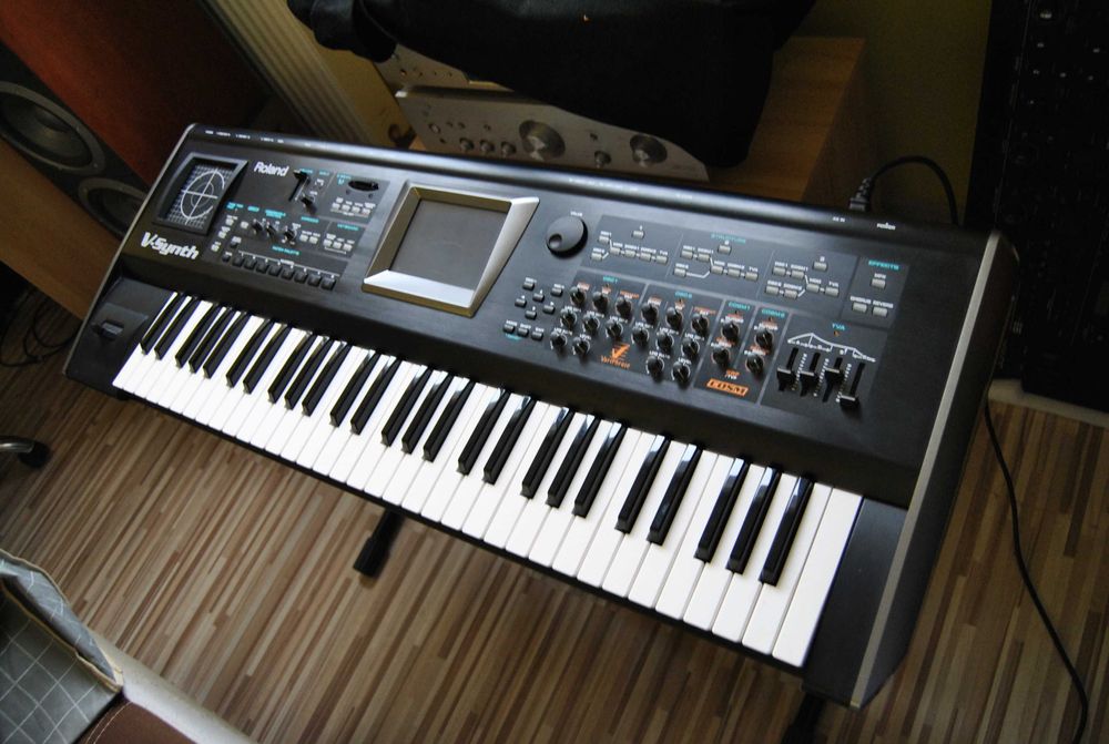 Roland V Synth kultowy syntezator. Unikat.