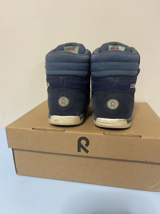 Демисезонные ботинки Reima