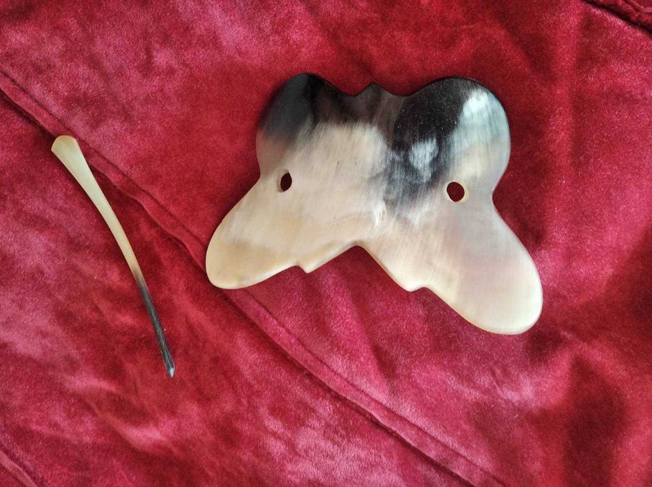 Заколка на волосы из кости