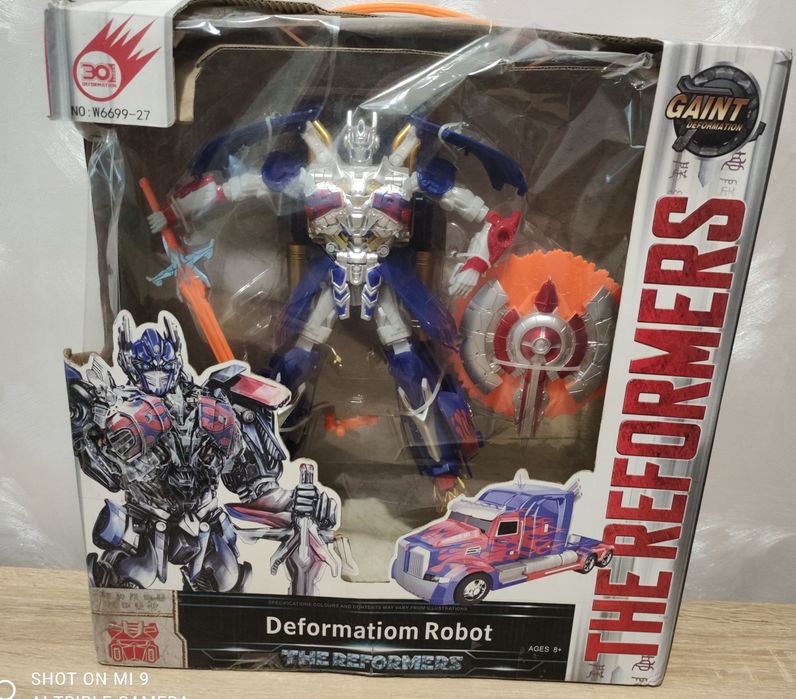 Детская игрушка Бейблейд Арена Волчок Фингерборт Прайм Бамблби Поли