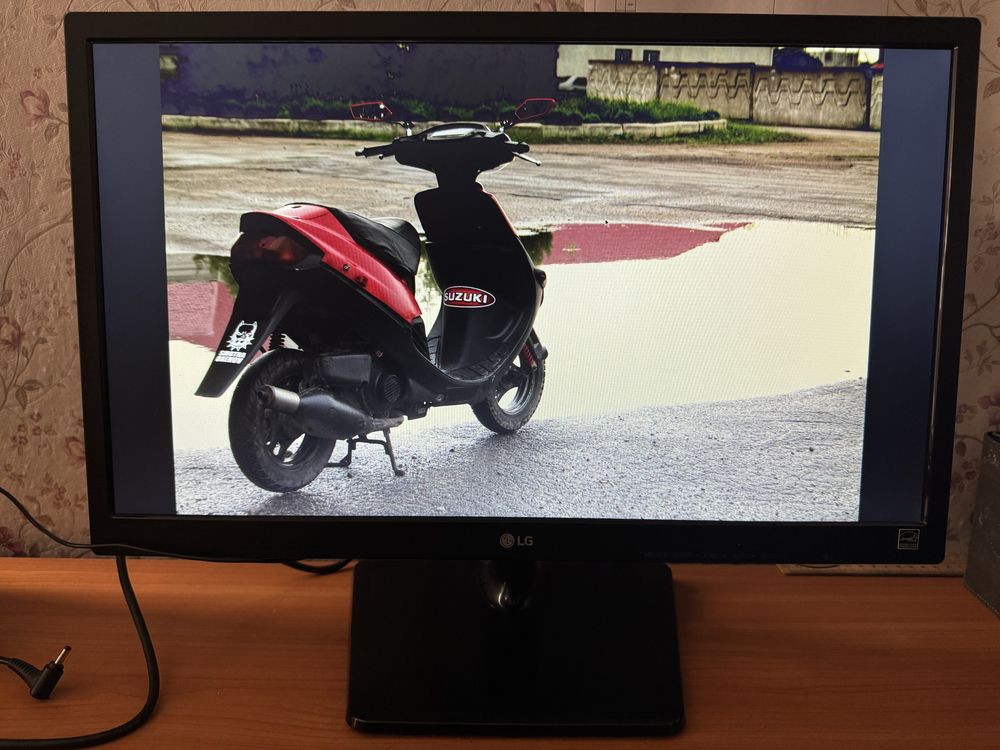 Монітор LG 22m37a