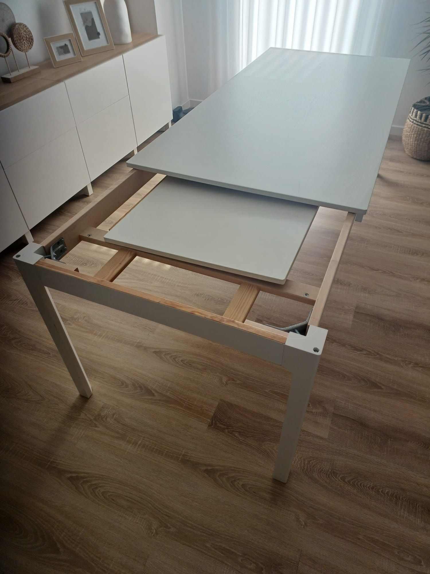 Mesa branca ikea