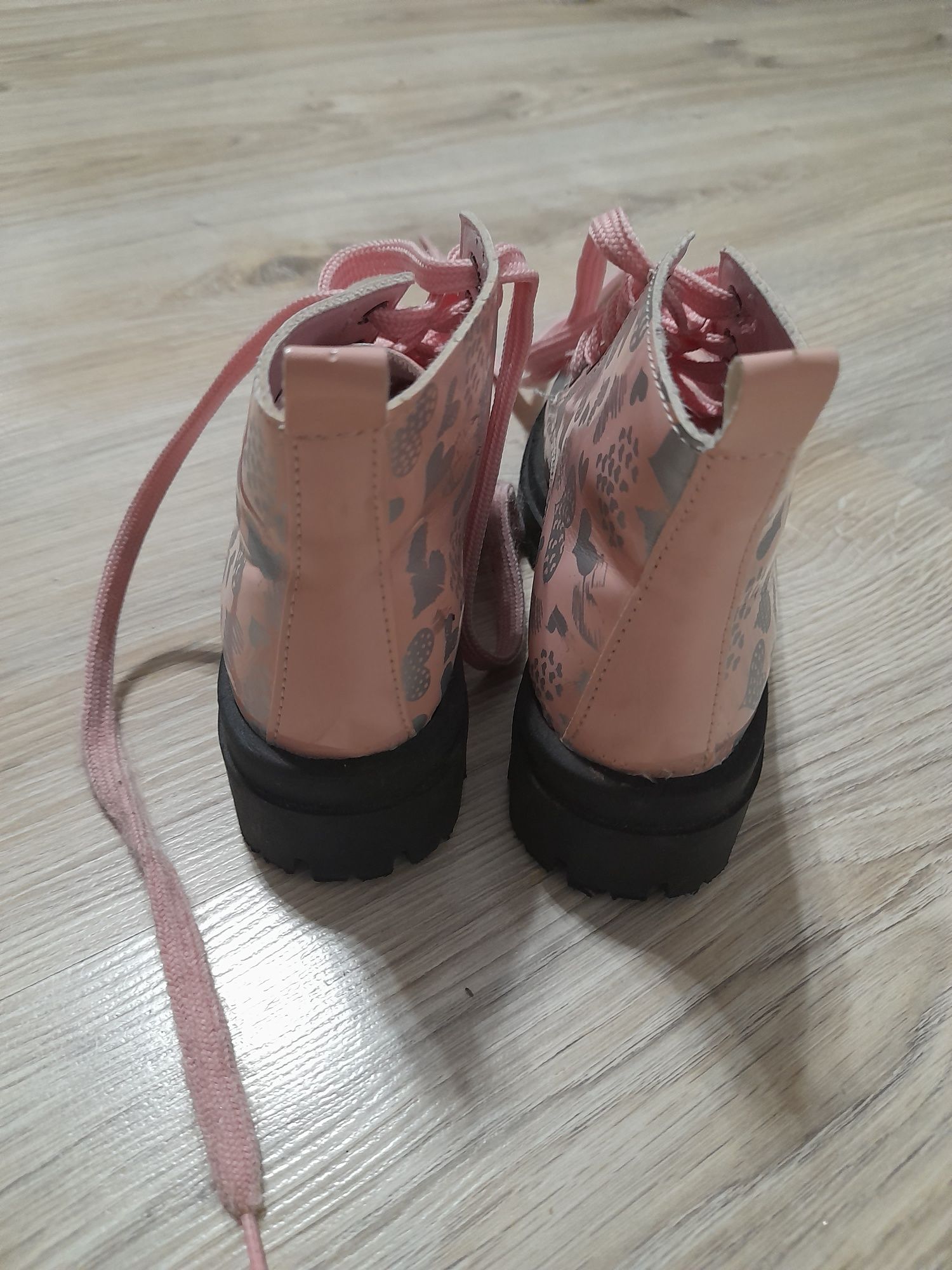 Trzewiki buciki dla dziewczynki 28, wkładka 17-17,5 cm
