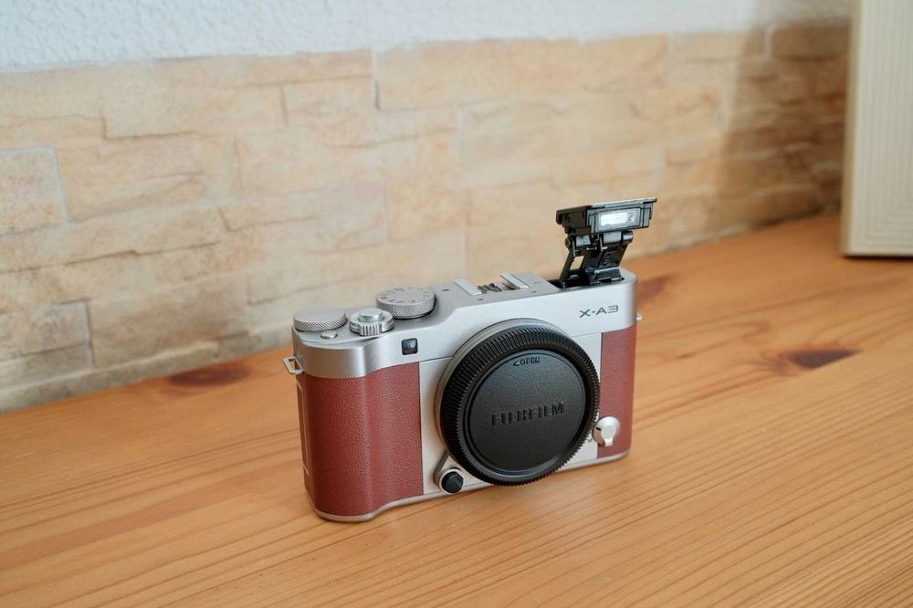 Fujifilm X-A3 Brown Edition