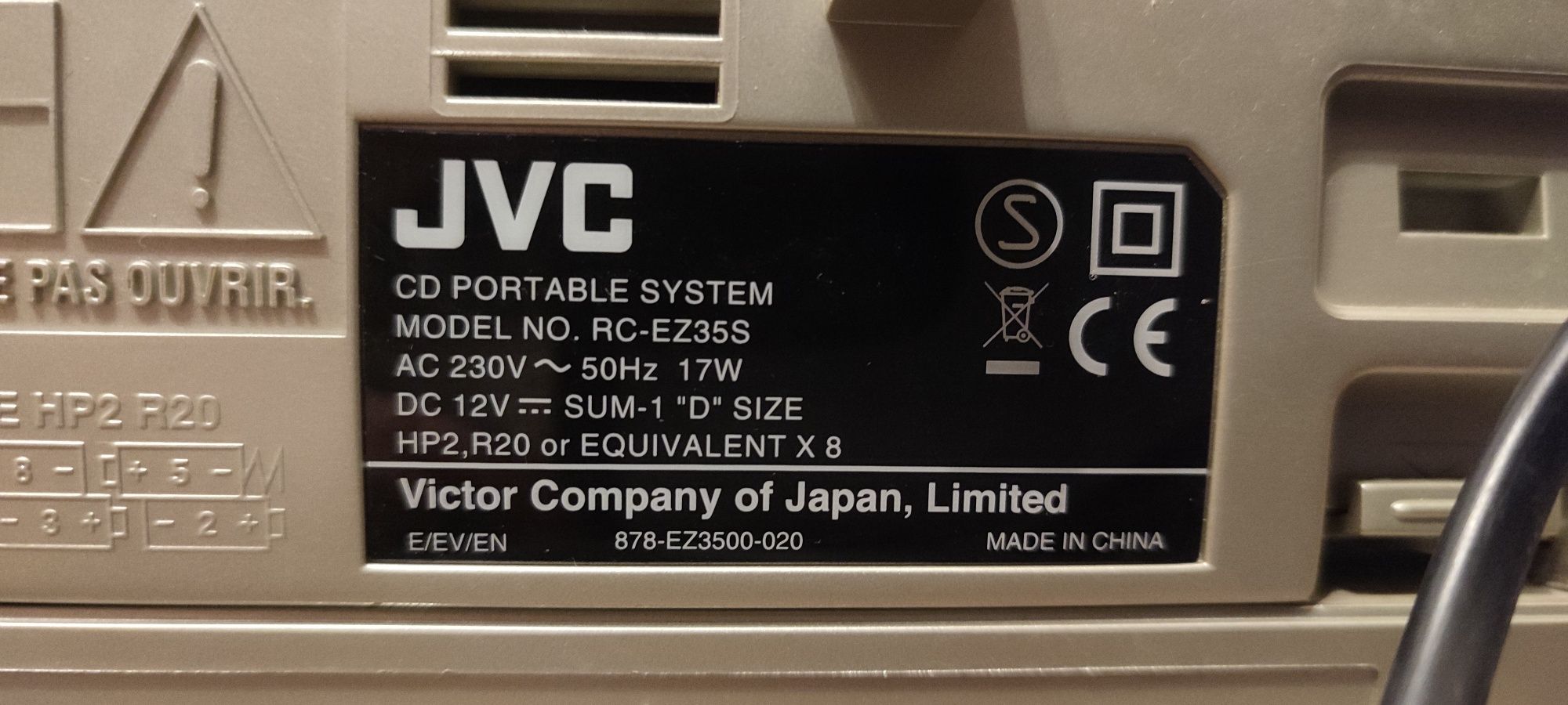 Radio radiomagnetofon JVC RC-EZ35S