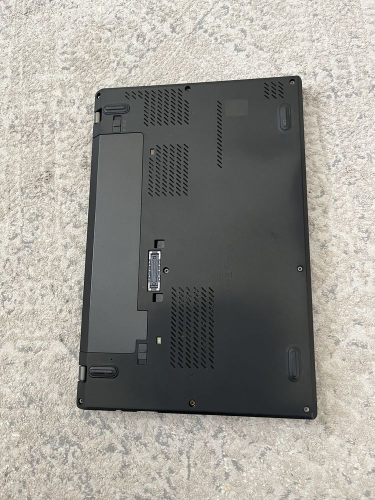 Lenovo thinkpad x260 core i5 6200u 8/128 ssd