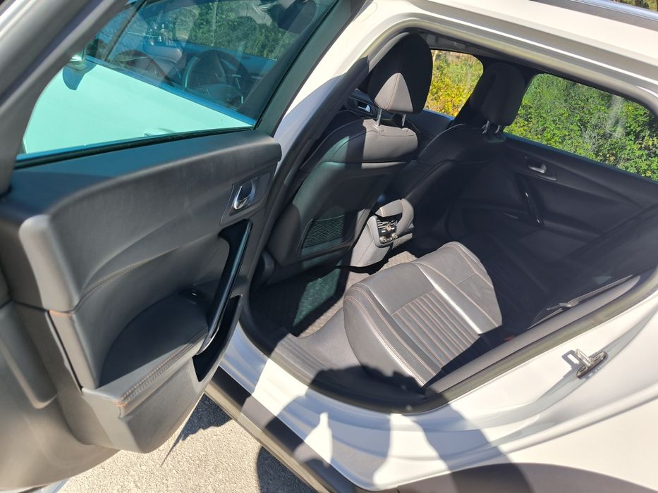 Peugeot 508 RXH 2.0 HDi Hybrid4 - Revisões Marca