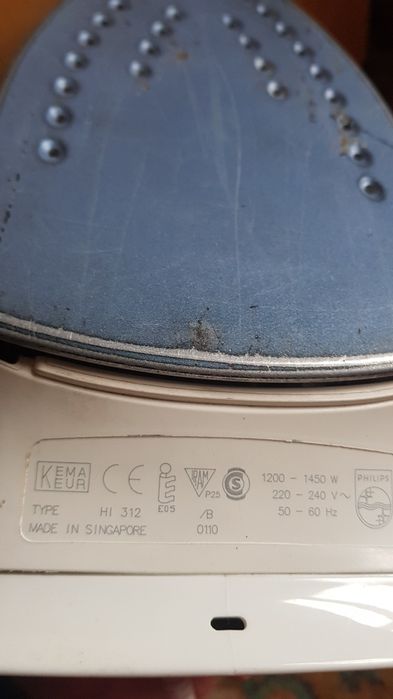 Праска , утюг Philips.