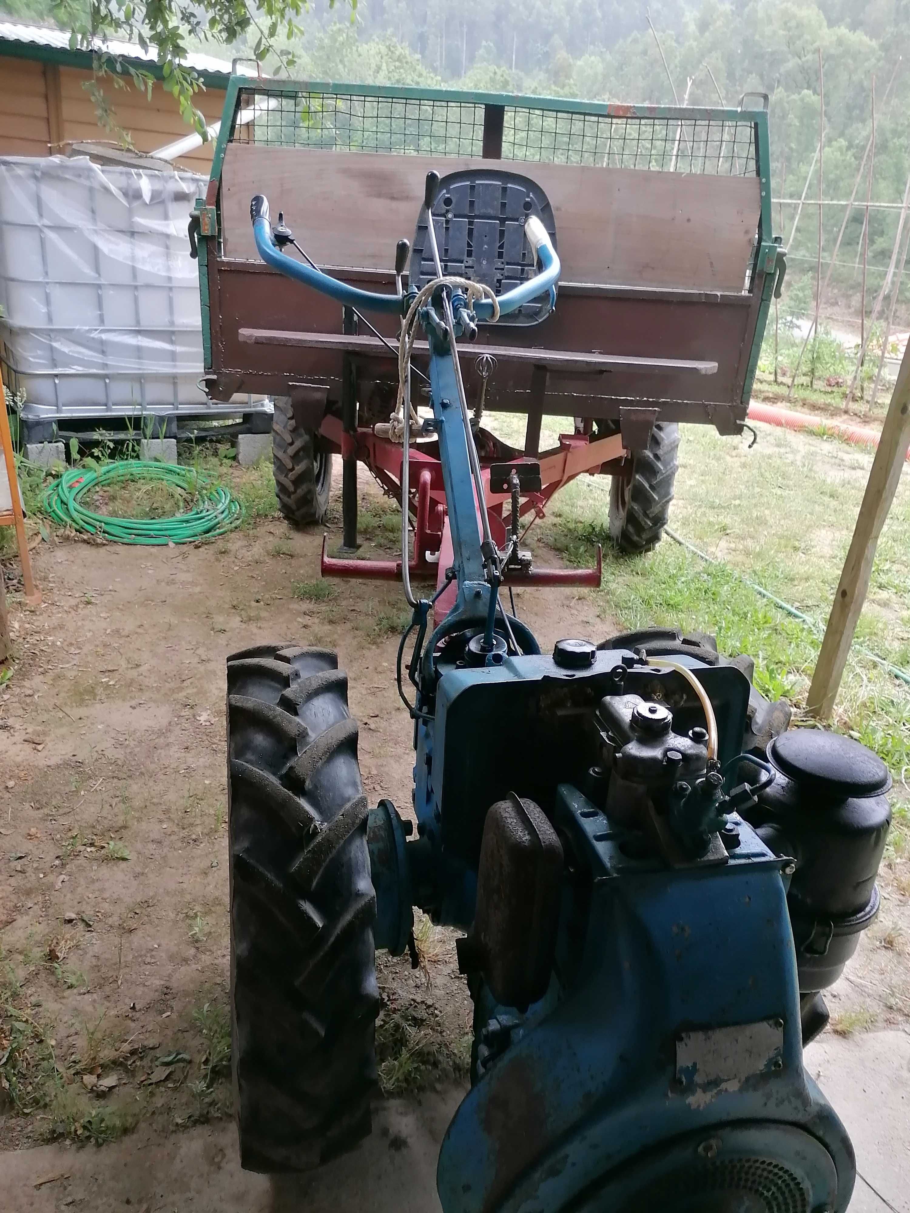 Motocultivador com motor Lombardini Diesel - 18 cv