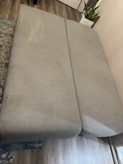 Sofa skladana do oddania 5.12