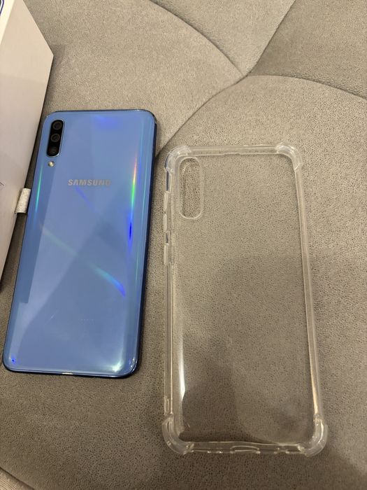 Smartfon samsung A70