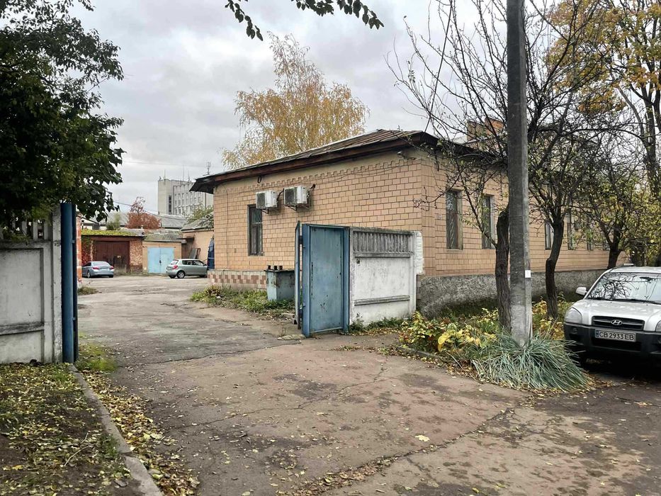 Оренда офіса 19/14/8 м2 в Чернігові р-н РАЦС/ВАЛ.