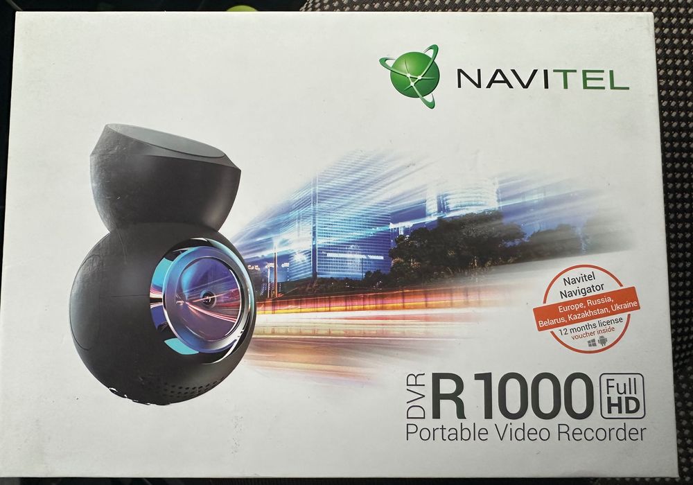 Wideorejestrator samochodowy Navitel R1000