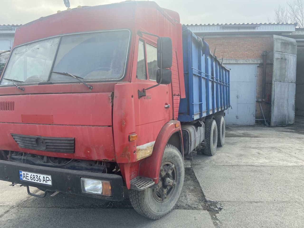 Продам Камаз с Прецепом