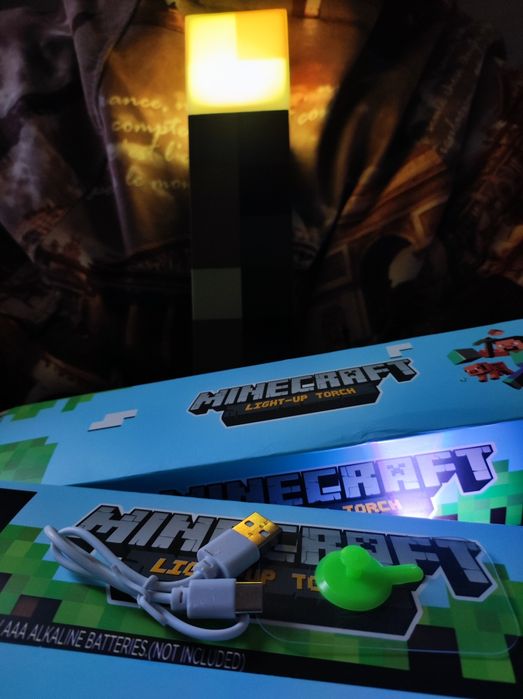 Факел майнкрафт нічник. Minecraft