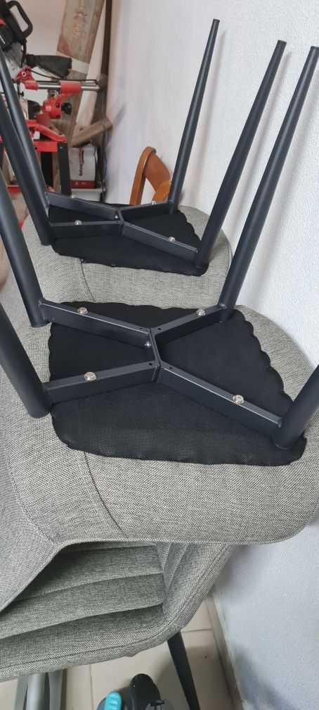 4 cadeiras como.novas