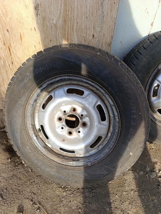 Продам колеса з резиною