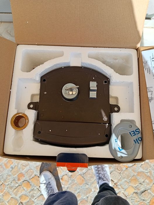 Fechadura rodes como nova