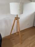 Lampa podłogowa ikea lauters