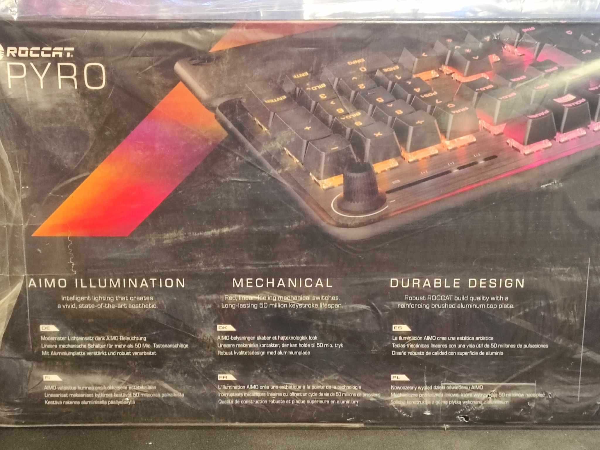 Klawiatura przewodowa Roccat Mechaniczna Pyro Aimo RGB