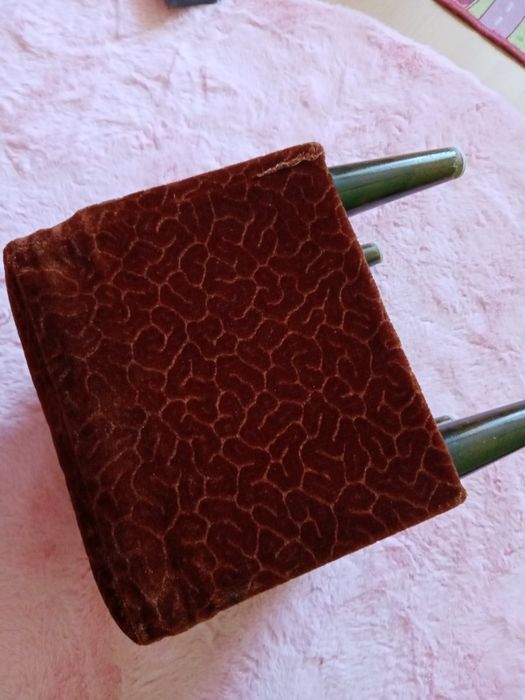 OKAZJA!!! Brązowe używane pufy