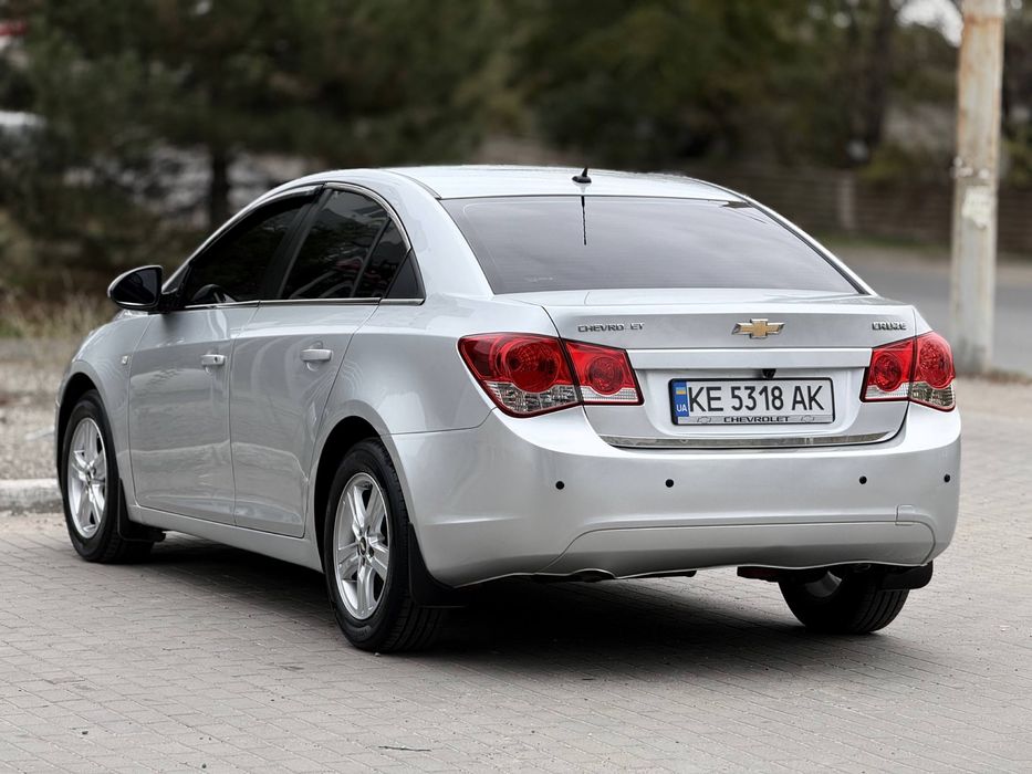 Chevrolet Cruze идеальное состояние