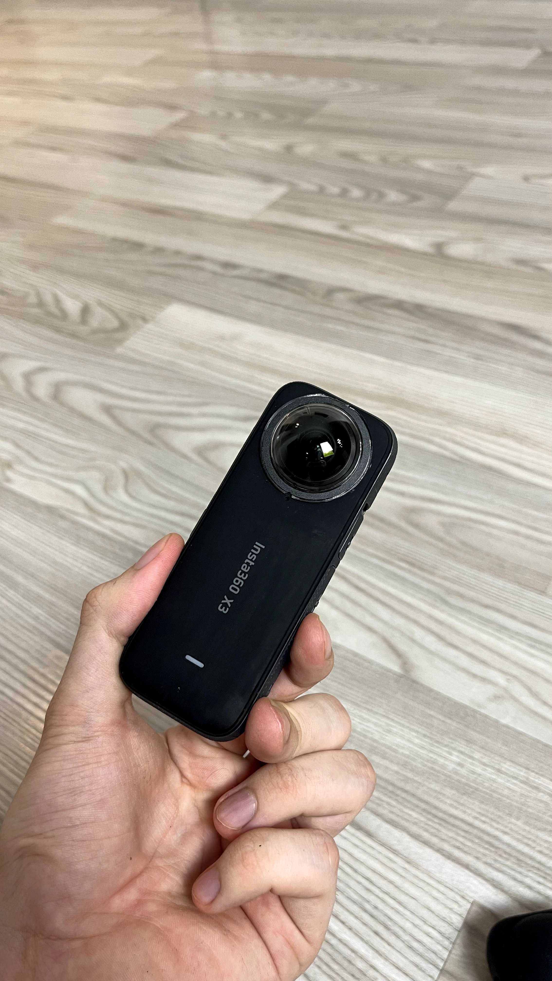 Insta360 X3 Екшн-камера