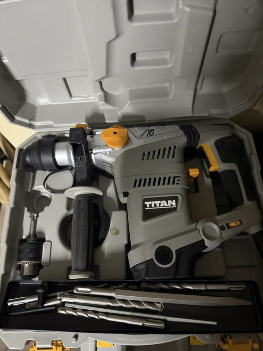 Młot młotowiertarka TITAN SDS+ 1500W wiertła dłuta ZESTAW