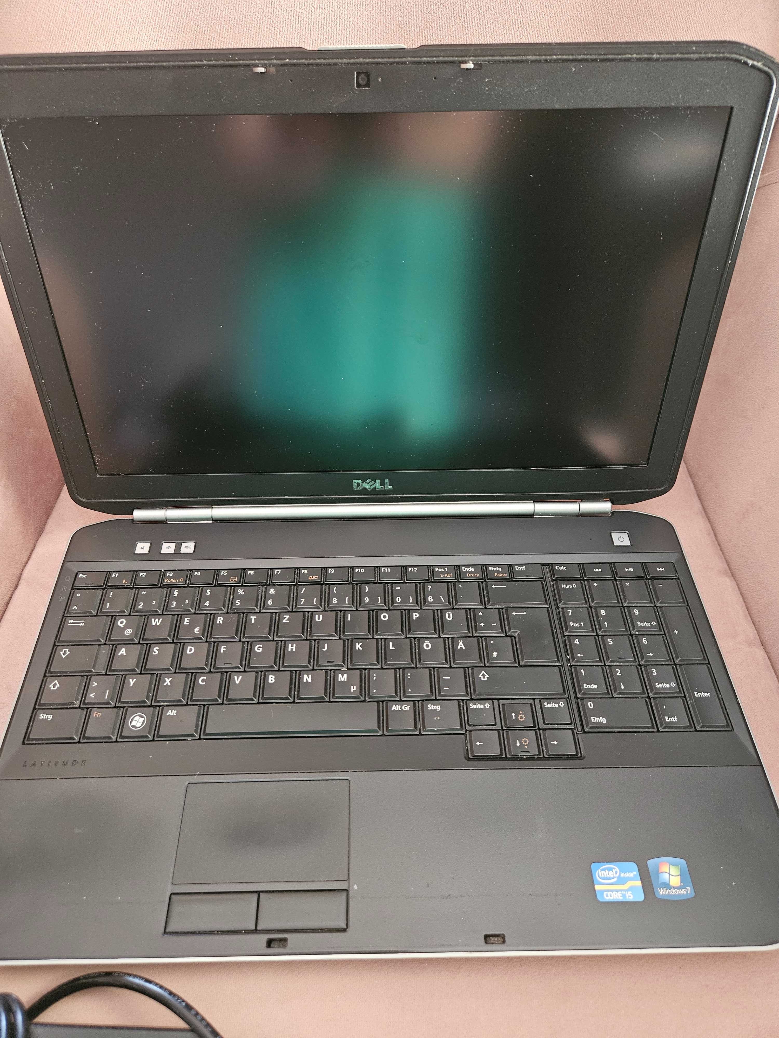 Laptop DELL  do sprzedania na czesci