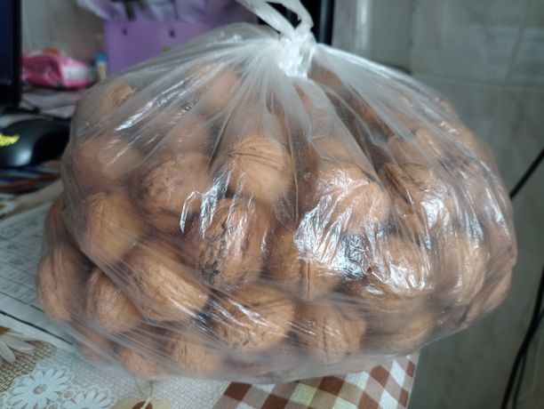 Орехи грецкие , остатки от урожая