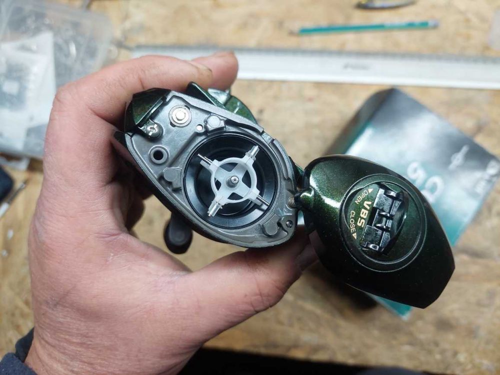 Shimano Curado E51 + szpulka Avail