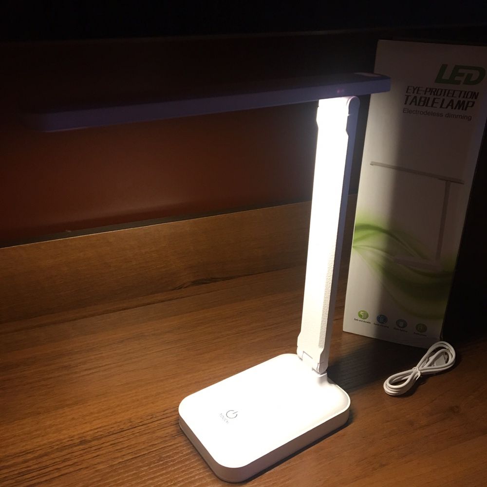 Лампа настільна LED акумуляторна