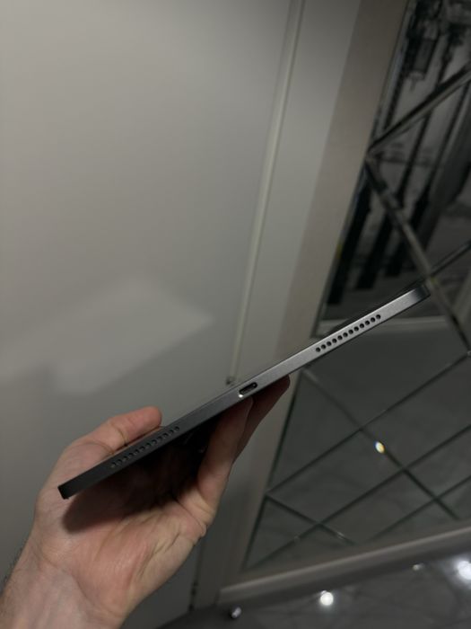 Apple iPad Air 4 2022 10.9 Wi-Fi 256 GB space gray в ідеальному стані