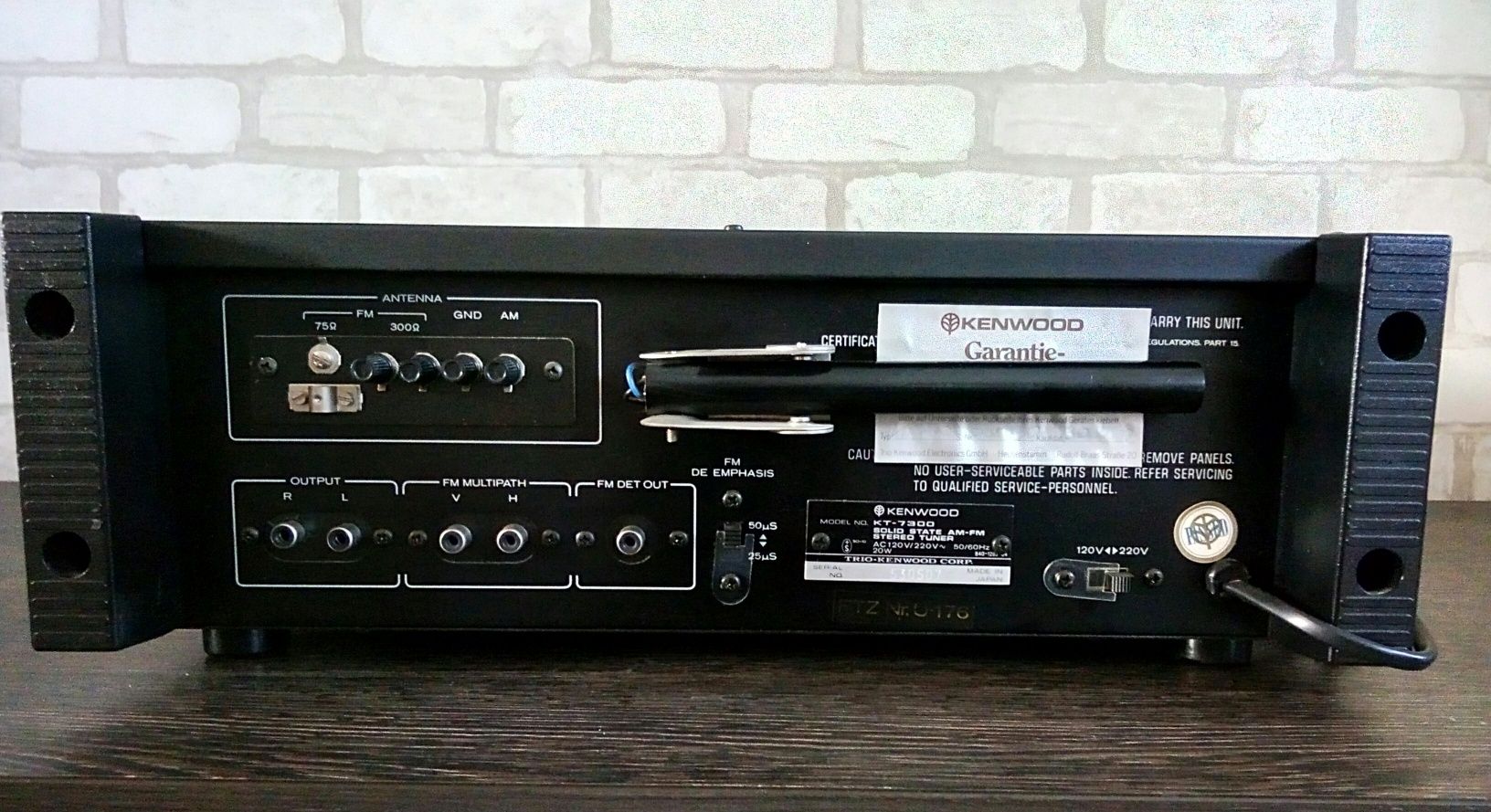 Kenwood KT-7300 AM-FM Stereo Tuner 1975-77