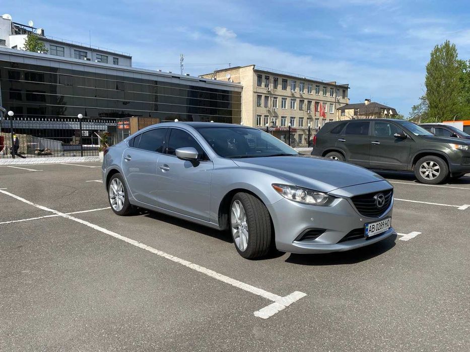 Продам власний автомобыль Мазда 6 обмін на нерухомість