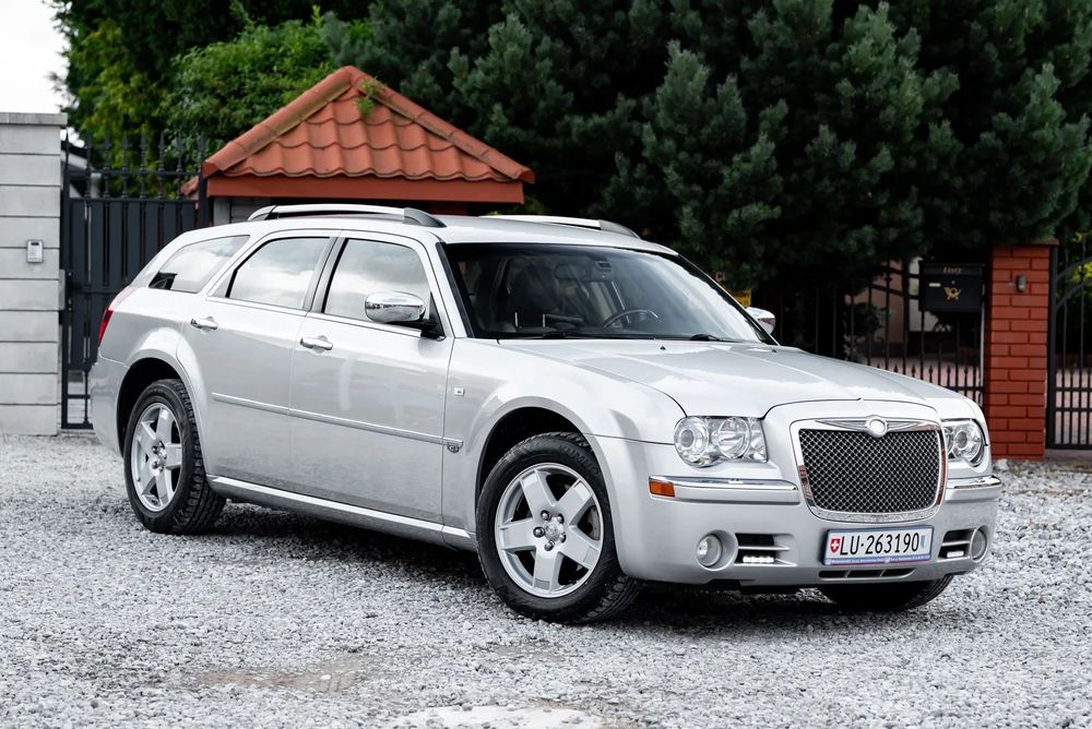 Chrysler 300C 3,5 AWD Xenon Boston Nawigacja Tempomat Podgrzewane Fotele