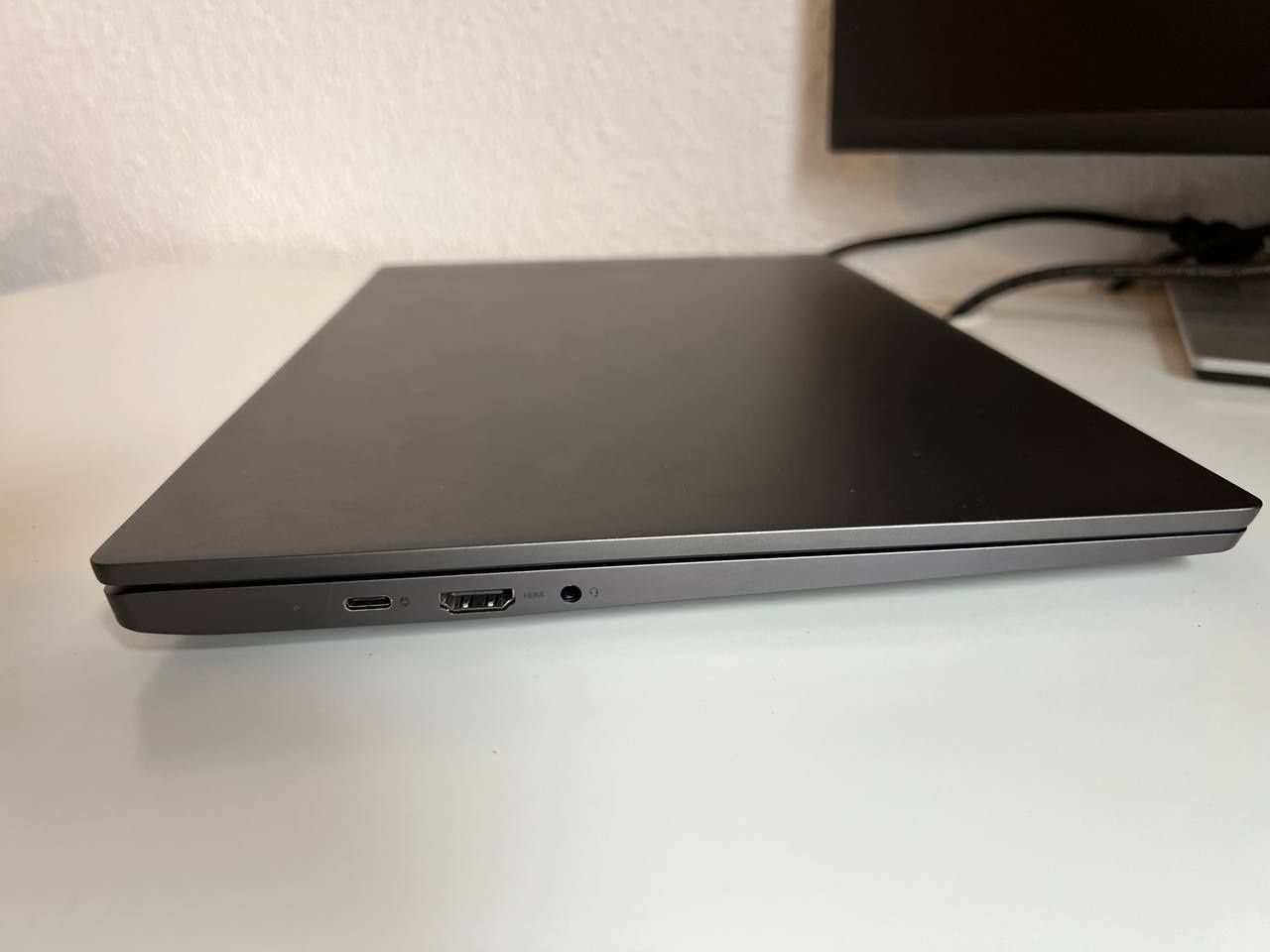 Lenovo IdeaPad 5 15ALC05