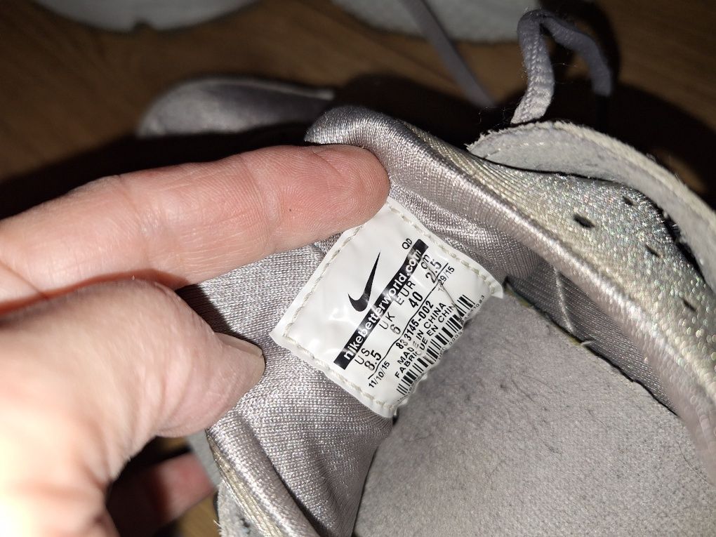 NIKE Buty sportowe damskie roz 40